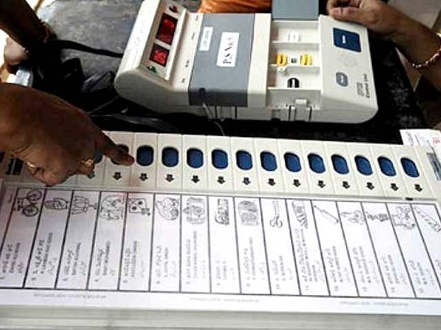 الیکشن کمیشن کا مقامی کمپنی کی ای وی ایم مشینیں قبول کرنے سے انکار