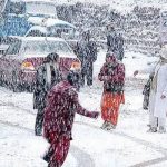مری ،24 گھنٹوں میں 17 انچ برفباری، مزید برف پڑنے کا امکان