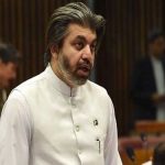 وزرا کو کارکردگی ایوارڈ دینے پر حکومتی بینچوں میں بھی چہ مگوئیاں