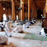 مقبوضہ کشمیر: تاریخی جامع مسجد سرینگر 30ہفتوں بعد  نماز جمعہ کیلئے کھولنے  پر جذباتی مناظر