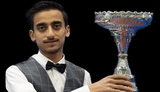 پاکستان کے 16 سالہ احسن رمضان نے ورلڈ اسنوکر چیمپئن شپ جیت لی
