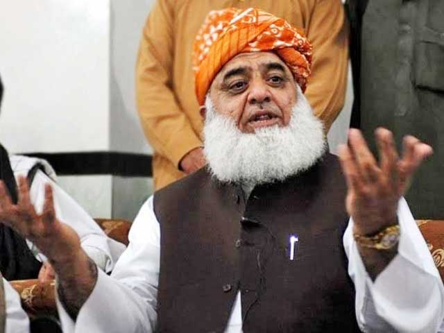 ٹکراؤ ہوتا ہے تو ہونے دیں،معاملات طے ہوگئے ہیں،مولانا فضل الرحمان