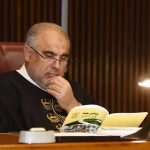 اپوزیشن نے اسپیکر اسد قیصر کے خلاف تحریک عدم اعتماد جمع کرا دی