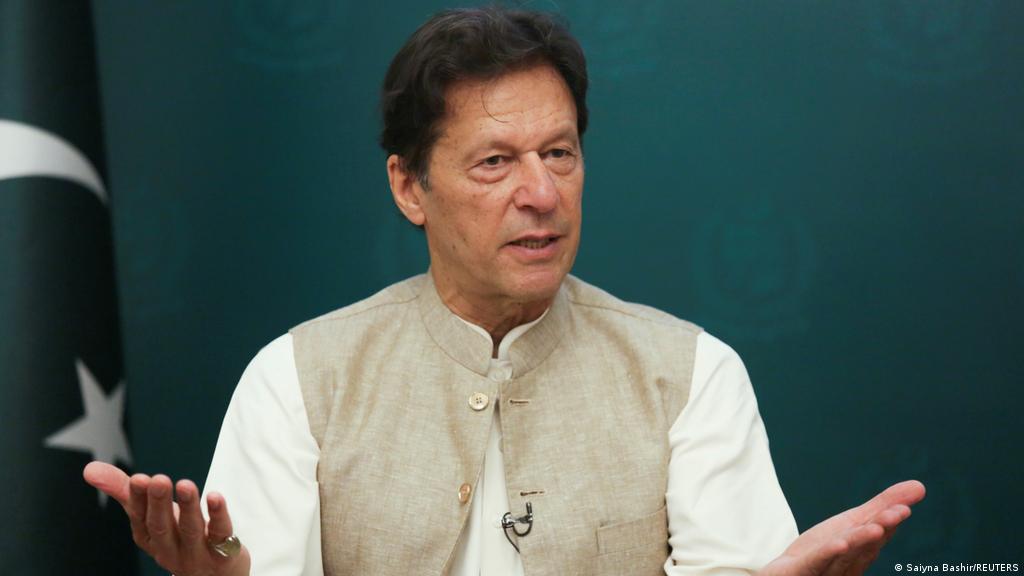 ادارے اپنا کام نہیں کریں گے تو عوام کے سامنے بے نقاب ہوںگے، عمران خان