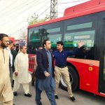 کراچی میں پیپلز بس سروس کا آغاز، 240 بسیں چلائی جائیں گی