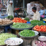 بارشوں سے فصلوں کو نقصان، کراچی میں سبزی کی قیمتیں آسمان پر جاپہنچیں