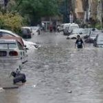 سندھ میں بارشوں سے سیلابی صورتحال ‘شہرقائدپانی پانی ،گلیاں تالاب ،سڑکیں سمندربن گئیں،کراچی میں جمعرات سے پھرتیزبارشو ں کی پیش گوئی
