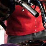 بڑی عید پر عوام کیلئے بڑی خوش خبری،حکومت کاپیٹرولیم مصنوعات کی قیمتوں میں کمی کافیصلہ