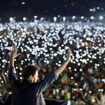 بڑی اسکرین لگانے کامعاملہ، پی ٹی آئی کارکنوں اور پولیس میں تصادم