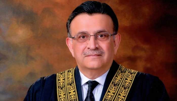 عدلیہ، افواج، الیکشن کمیشن کا آئینی تحفظ کرنے کے لیے پرعزم ہیں،چیف جسٹس سپریم کورٹ