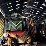 کراچی کیلئے ٹرین آپریشن یکم اکتوبر (ہفتے) سے بحال کرنے کی تیاریاں مکمل