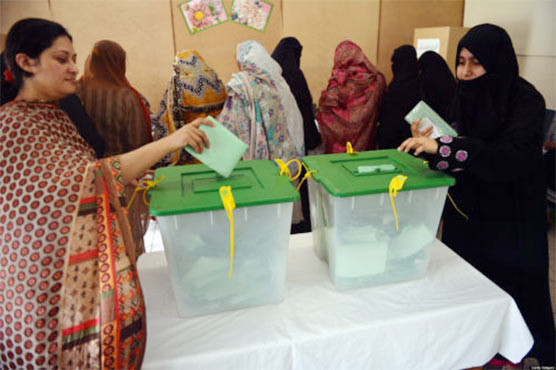 قومی کی 8، پنجاب کی 3 نشستوں پرضمنی انتخاب کا دنگل سج گیا، پولنگ جاری