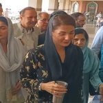 مریم نواز نجی ایئر لائن کی پرواز سے  لندن روانہ