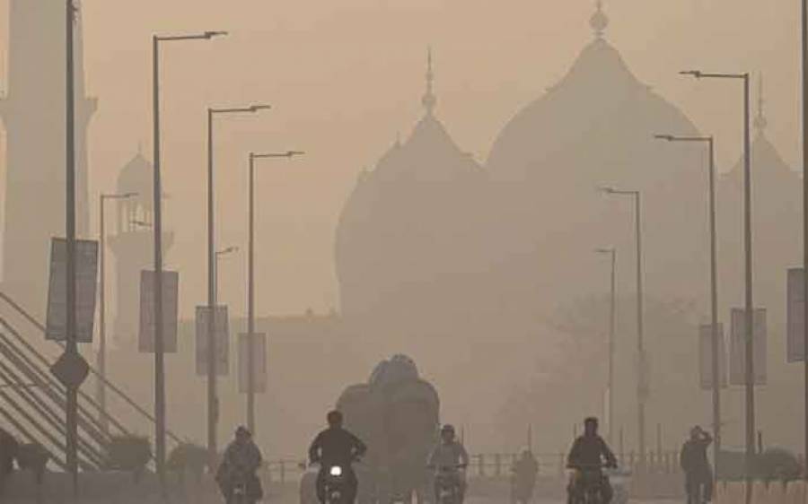 لاہور دنیا کے آلودہ ترین شہروں میں سرفہرست، بیماریاں پھیلنے لگیں