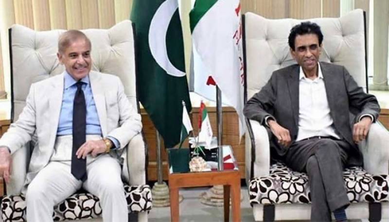 ایم کیو ایم نے حکومت سے علیحدہ ہونے کی دھمکی دے دی