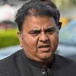 اسٹیبلشمنٹ کے کردار کو محدود کرنا ہو گا، احتساب عوام کا حق ہے، فواد چوہدری