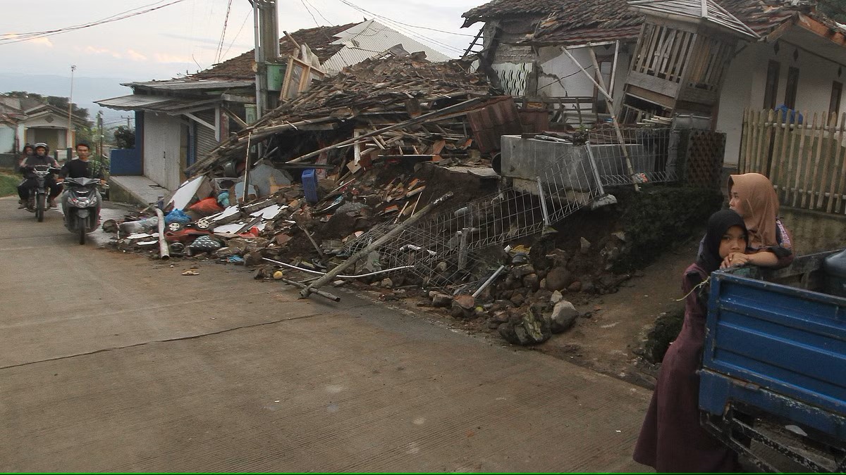 انڈونیشیا اور چین میں زلزلے کے جھٹکے