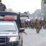 تحریک انصاف کی ریلی نکالنے کی کوشش، پولیس سے جھڑپیں ، گرفتاریاں