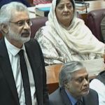 ہم آئین کے ساتھ کھڑے ہیں، جسٹس قاضی فائز عیسیٰ