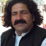 میران شاہ سے رزمک جا تے ہوئے ڈمڈیل چیک پوسٹ پرعلی وزیر گرفتار