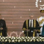 جسٹس قاضی فائزعیسیٰ نے چیف جسٹس آف پاکستان کے عہدے کا حلف اُٹھا لیا