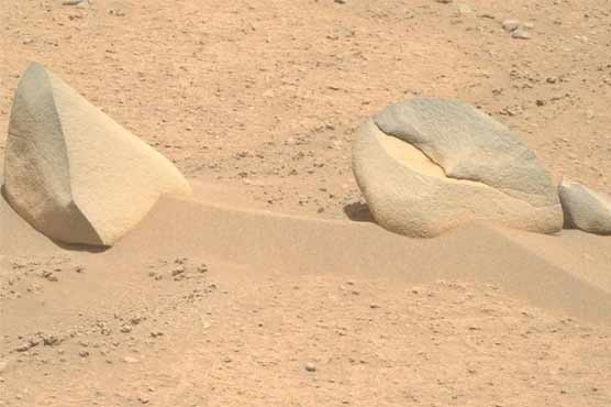 مریخ کے قدیم دریا میں ’شارک کے پیراکے‘ کی نشان دہی