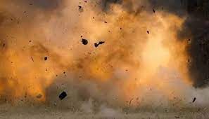 کندھ کوٹ: راکٹ کا گولہ پھٹنے سے دھماکا، بچوں اور خاتون سمیت 8 افراد جاں بحق