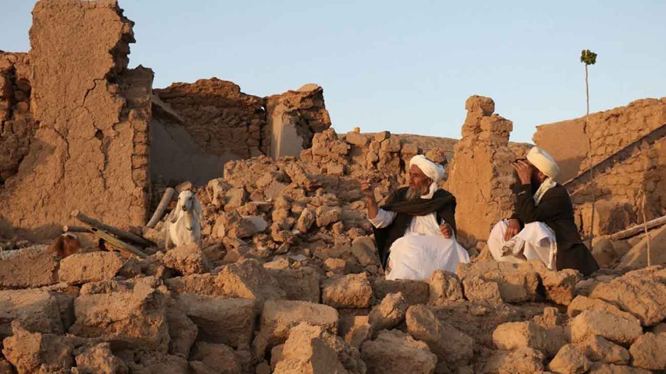 افغانستان میں پھر شدید زلزلے کے جھٹکے