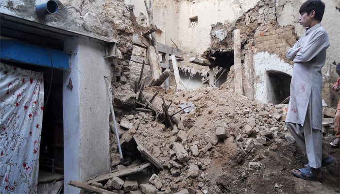 افغانستان میں زلزلے سے تباہی،اموات 2100 ہوگئیں