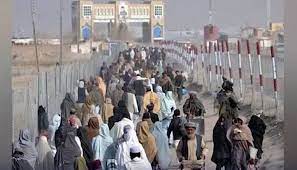 غیر قانونی مقیم افراد کی واپسی کا سلسلہ جاری، ڈھائی لاکھ سے زائد افغان شہری واپس جا چکے