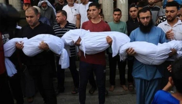 اسرائیلی حملوں میں شدت،مزید نفری جنوبی غزہ بھیج دی، حملوں میں مزید 300 فلسطینی شہید