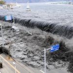 جاپان میں 7.4 شدت کا زلزلہ، سونامی وارننگ جاری
