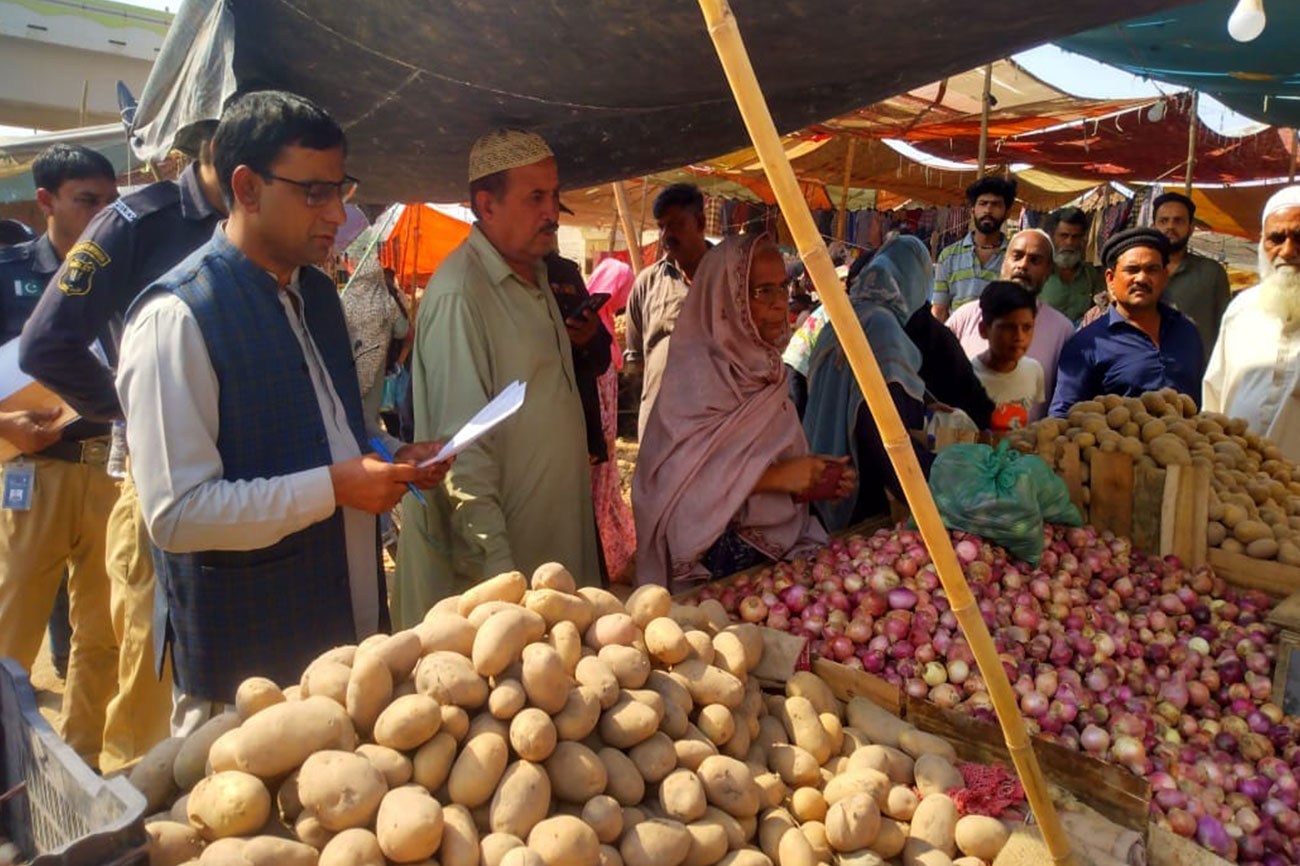 رمضان میں قیمتوں کو کنٹرول کرنے کیلئے ، سندھ میں مختاکاروں کو چھاپوں کا اختیار