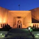 کیاہیڈ کانسٹیبل کے بیان پر سابق وزیراعظم کو غدارمان لیں، سپریم کورٹ