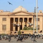 سندھ ہائی کورٹ ،کمشنر کراچی کو خود جاکر نالوں کا دورہ کرنے کا حکم