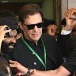 ملک میں دو قانون نہیں چل سکتے، لگ رہا ہے ملک ٹوٹ رہا ہے، عمران خان