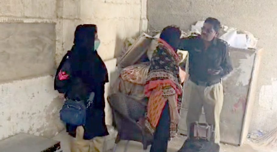 گلستان جوہر ،نوکری کا جھانسہ، گھر میں قید خاتون بازیاب