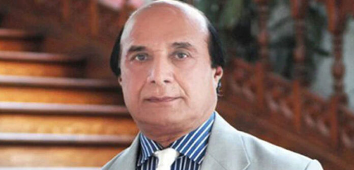 نواز اور شہباز میں جھگڑا چل رہا ہے، لطیف کھوسہ کا دعویٰ