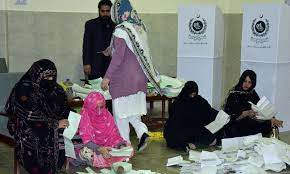 ملک میں ضمنی انتخابات کے لیے پولنگ کا وقت ختم، ووٹوں کی گنتی جاری