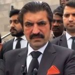 غیر ذمہ دارانہ بیانات، پی ٹی آئی کا شیر افضل مروت کو شوکاز نوٹس