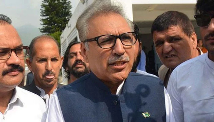 فارم 47والی حکومت چلتی رہی تو حالات خراب ہوں گے، عارف علوی