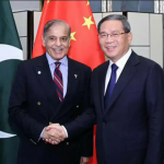 وزیر اعظم کا دورۂ چین، 15 ارب ڈالر کا قرضہ رول اوور کیے جانے کا امکان