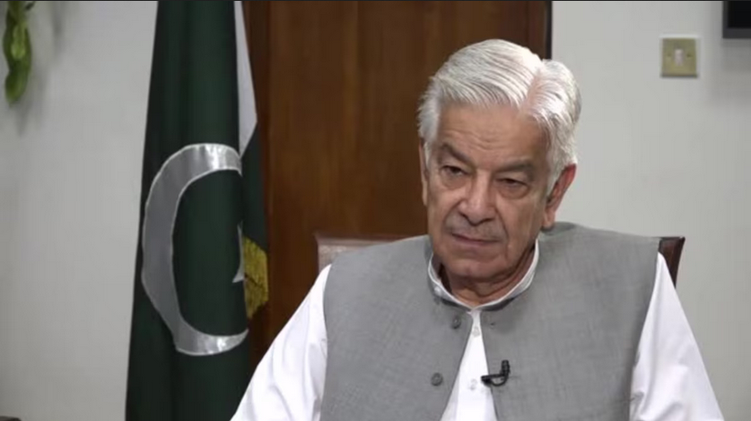 ٹی ٹی پی کی سرحد پار پناہ گاہوں کو نشانہ بناسکتے ہیں،وزیر دفاع