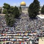 بیت المقدس میں جمعہ کے نمازیوں پر حملہ، طیاروں سے بم باری