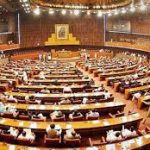 پی ٹی آئی کی اکثریت روکنے کی کوشش، الیکشن ایکٹ ترمیمی بل منظور،اپوزیشن کی ہنگامہ آرائی،سپریم کورٹ جانے کا اعلان