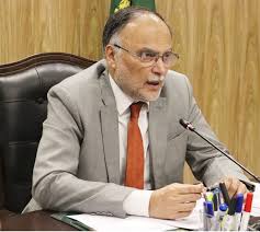 غل غپاڑہ کرنا ہے تو اسمبلیوں سے استعفے دیں ,احسن اقبال