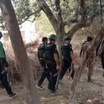 پولیس نے سندھ پنجاب کے سرحدی علاقے  میں مغویوں کی بازیابی کے لیے تنویر مزاری گینگ کے خلاف آپریشن کرتے ہوئے 5 مشتبہ افراد کو حراست میں لے لیا