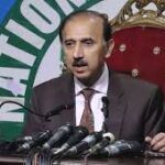 پی ٹی آئی کے وکیل شعیب شاہین کا نام غلطی سے پاسپورٹ کنٹرول لسٹ میں آگیا