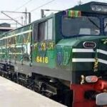 قائدآباد اور ملیر میں ٹرین کے زد میں آکر ایک بچہ اور ایک شخص جاں بحق ہوگئے