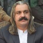 سرکاری اعلیٰ تعلیمی اداروں میں فیسیں آدھی کردی جائیں گی,علی امین خان گنڈا پور